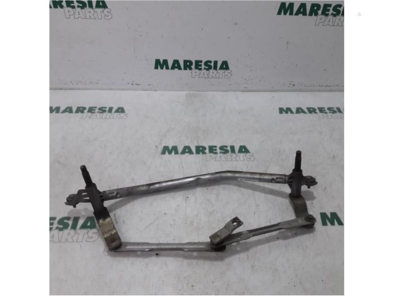 Peugeot - 207 - Wiper mechanism