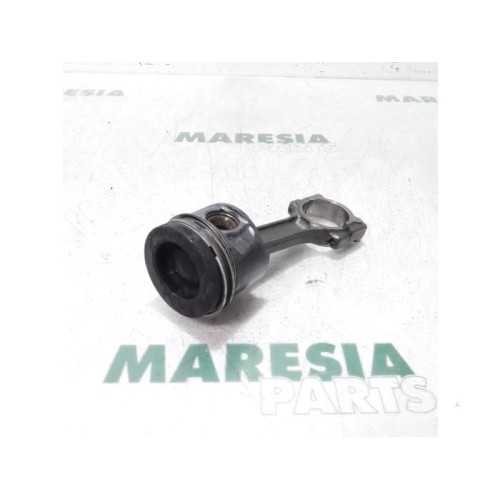Renault - Kangoo - Piston