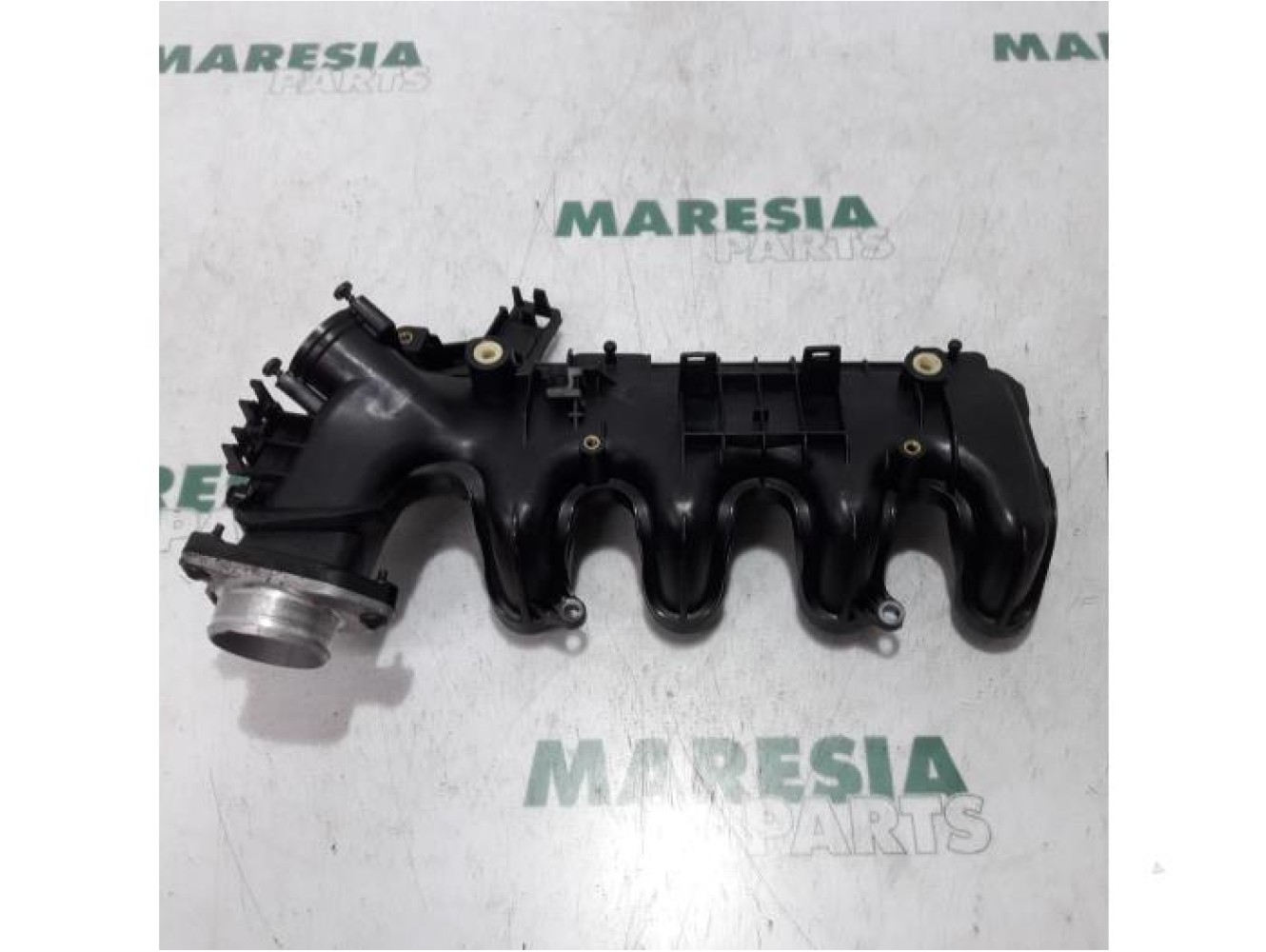 Peugeot - 207 - Intake manifold