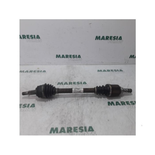 Renault - Kangoo - Front drive shaft, left