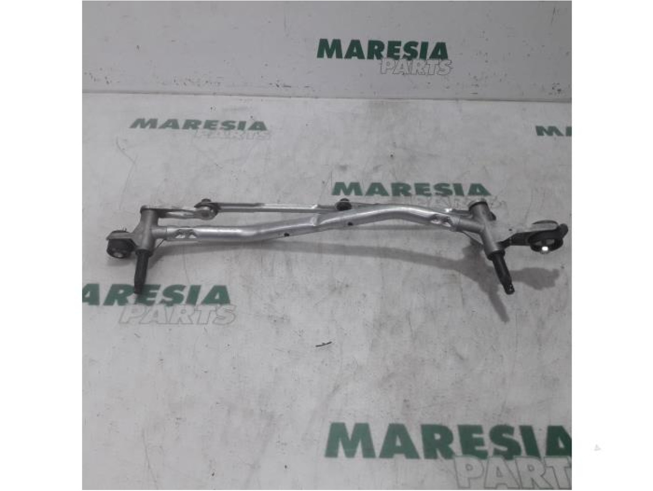 Citroen - DS3 - Wiper mechanism
