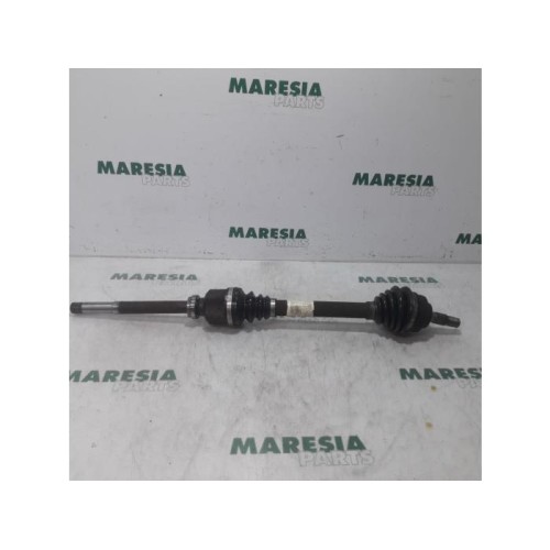 Peugeot - 207 - Front drive shaft, right