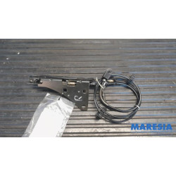 Peugeot - 207 - Convertible lock