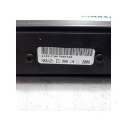 Peugeot - 207 - Radio amplifier