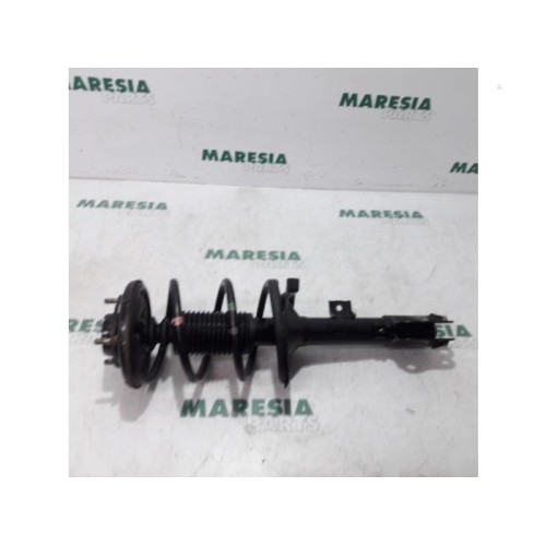 Citroen - C4 Aircross - Front shock absorber rod, left