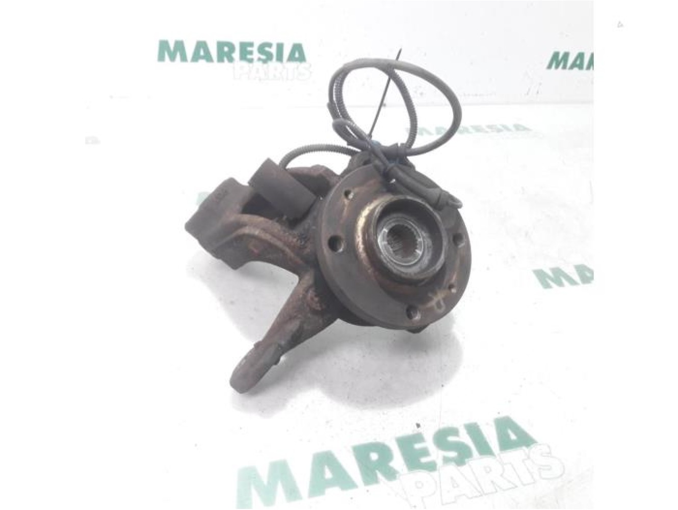 Peugeot - 207 - Knuckle, front right