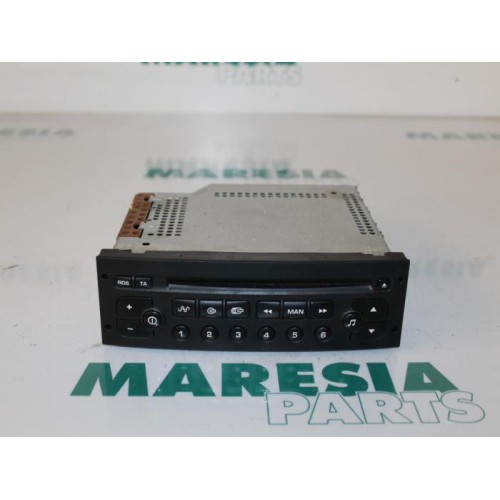 Peugeot - Partner - Radio CD player