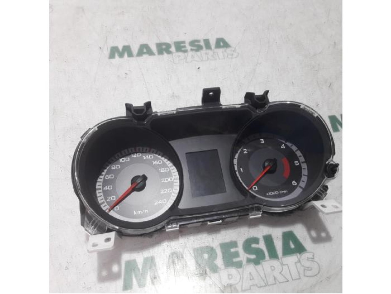 Citroen - C-Crosser - Instrumentenbrett
