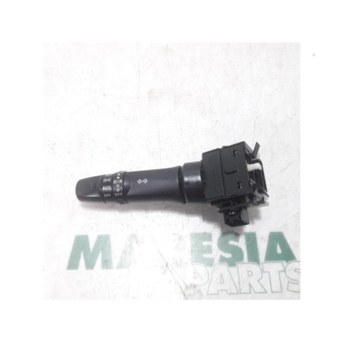 Citroen - C-Crosser - Indicator switch