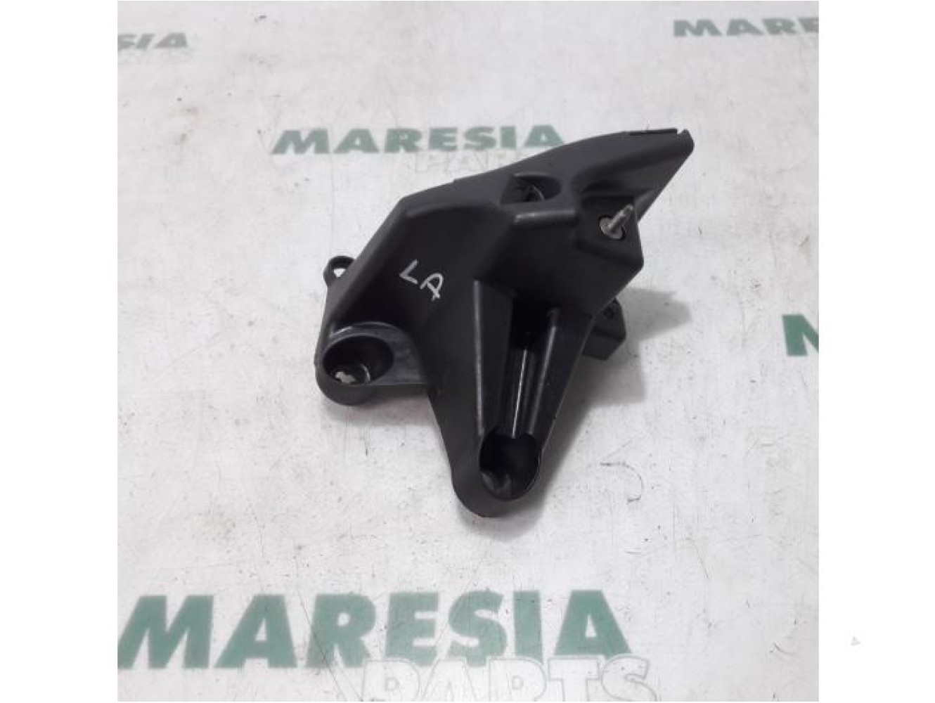 Peugeot - 3008 - Rear bumper frame