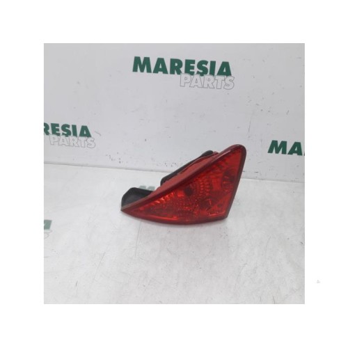 Peugeot - 3008 - Taillight, left