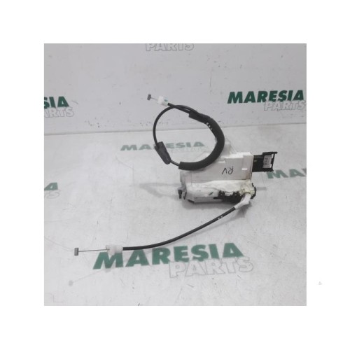 Peugeot - 3008 - Front door lock mechanism 4-door, right