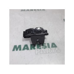 Citroen - C3 Picasso - Tailgate lock mechanism