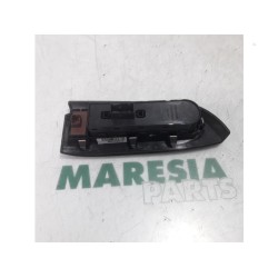 Fiat - 500X - Multi-functional window switch