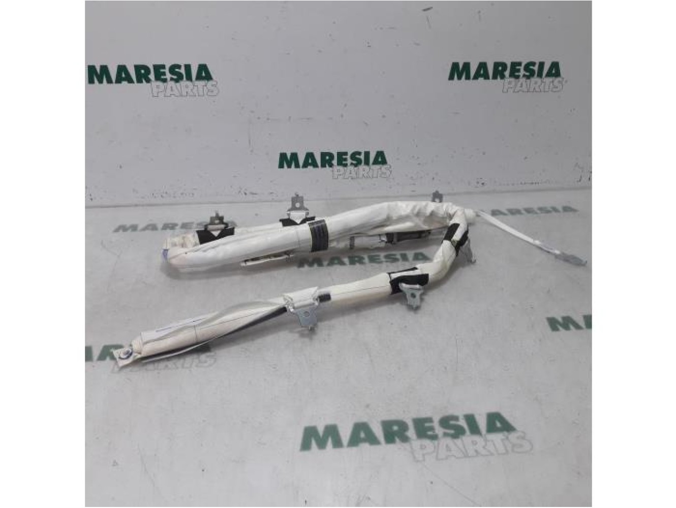 Fiat - 500X - Roof curtain airbag, left