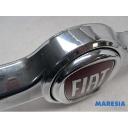 Fiat - 500X - Grille