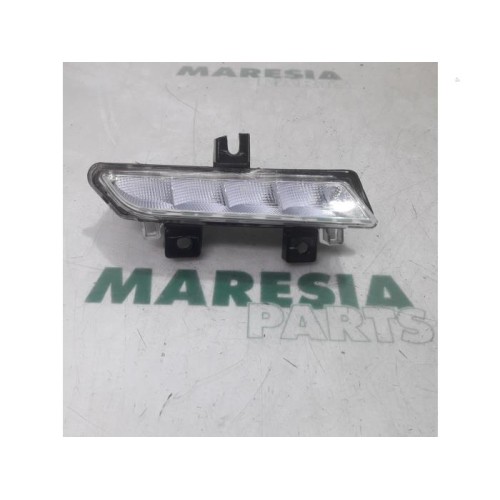 Renault - Captur - Daytime running light, right
