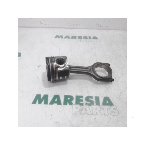 Citroen - C4 Aircross - Piston