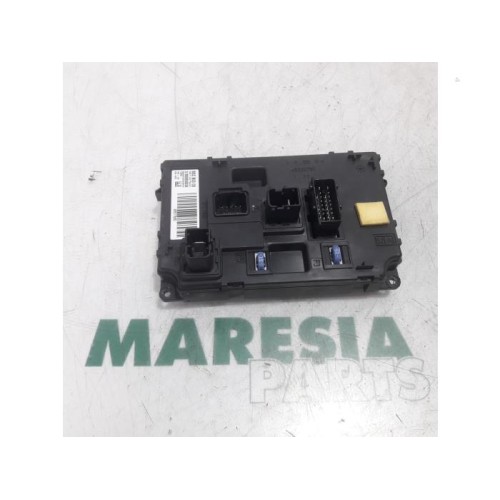 Citroen - C3 Picasso - Fuse box