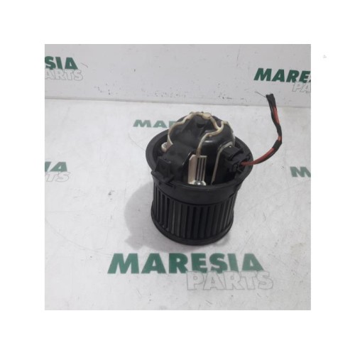 Citroen - C3 Picasso - Heating and ventilation fan motor