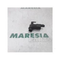 Citroen - C3 Picasso - Windscreen washer pump