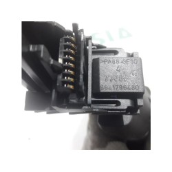 Citroen - C3 Picasso - Steering wheel mounted radio control