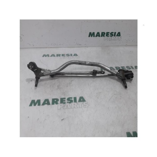 Citroen - C3 Picasso - Wiper mechanism