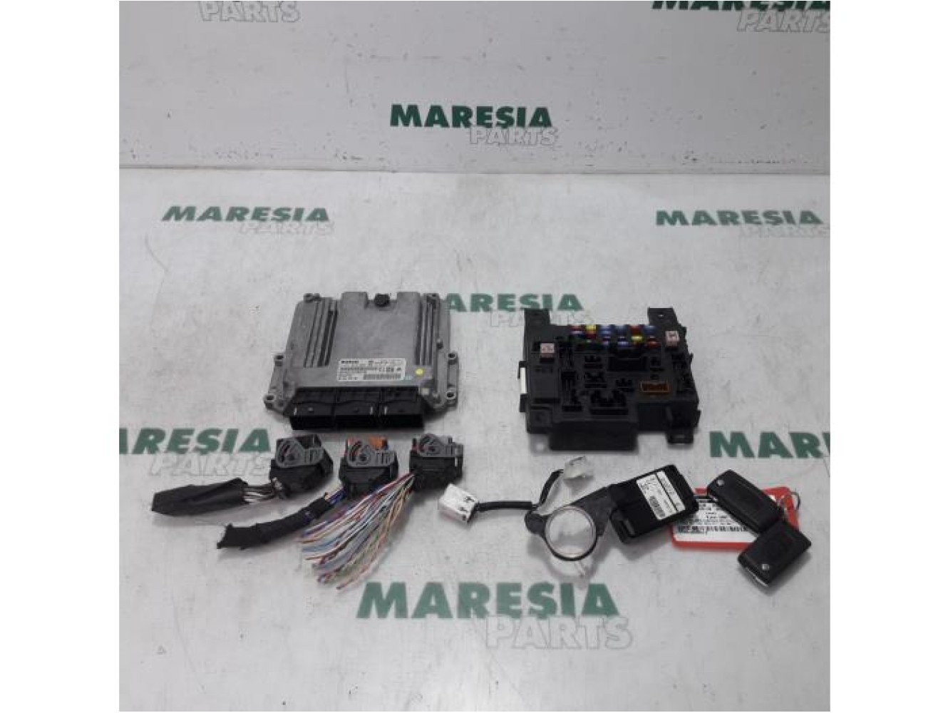 Citroen - C-Crosser - Engine management computer