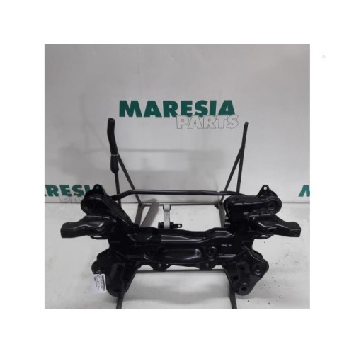 Peugeot - 2008 - Subframe