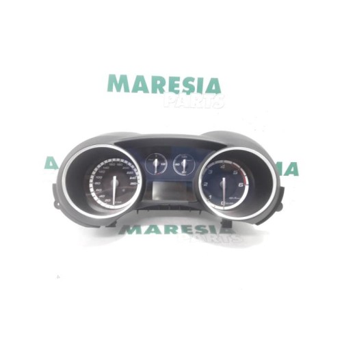 Alfa Romeo - Giulietta - Instrument panel