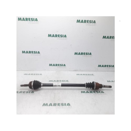 Peugeot - 208 - Front drive shaft, right
