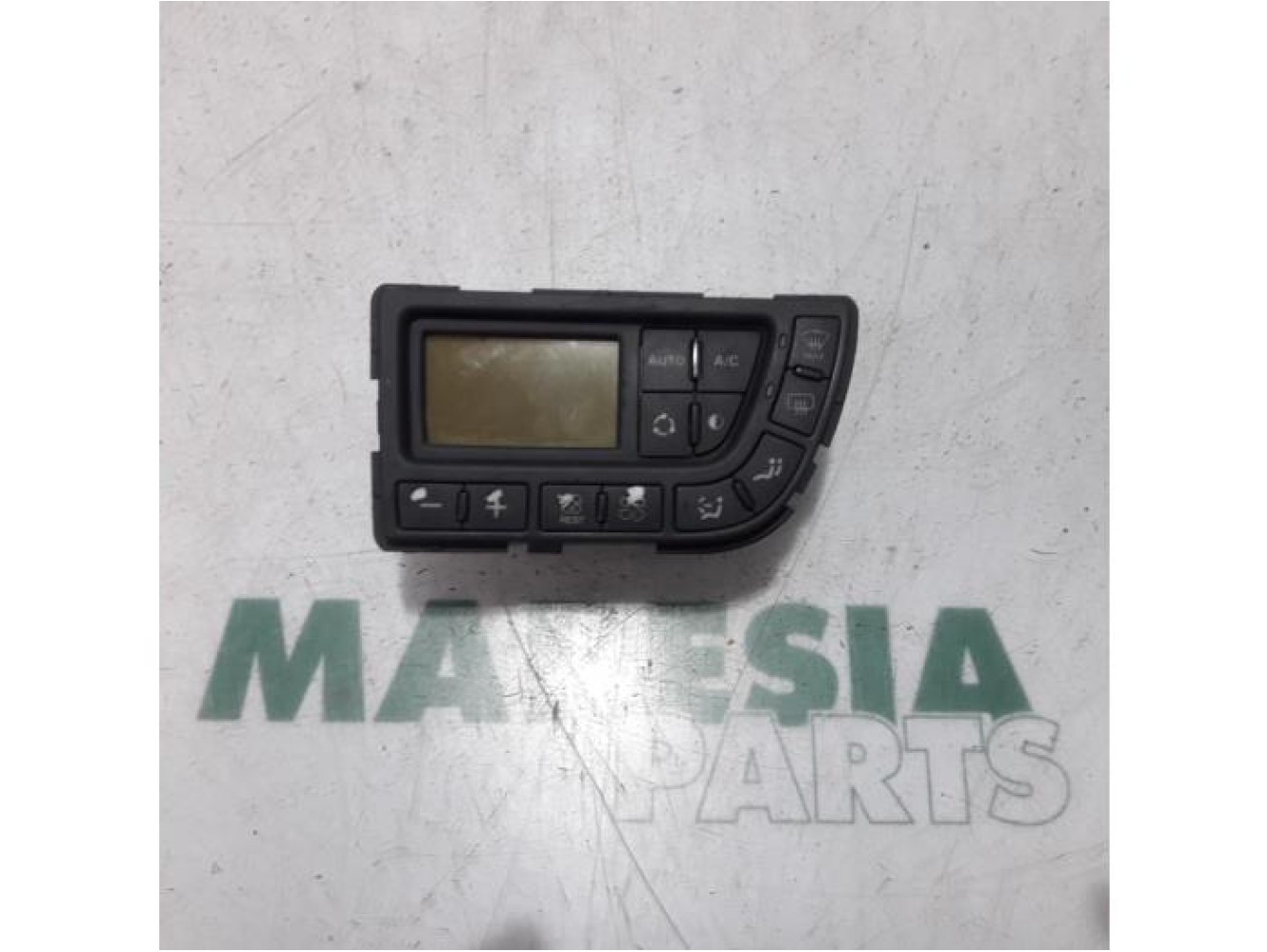 Citroen - C4 Picasso - Heater control panel