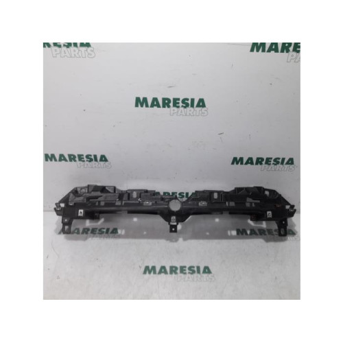 Fiat - Punto - Frontpaneel