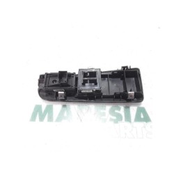 Fiat - Punto - Multi-functional window switch