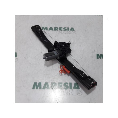 Fiat - Punto - Window mechanism 4-door, front left
