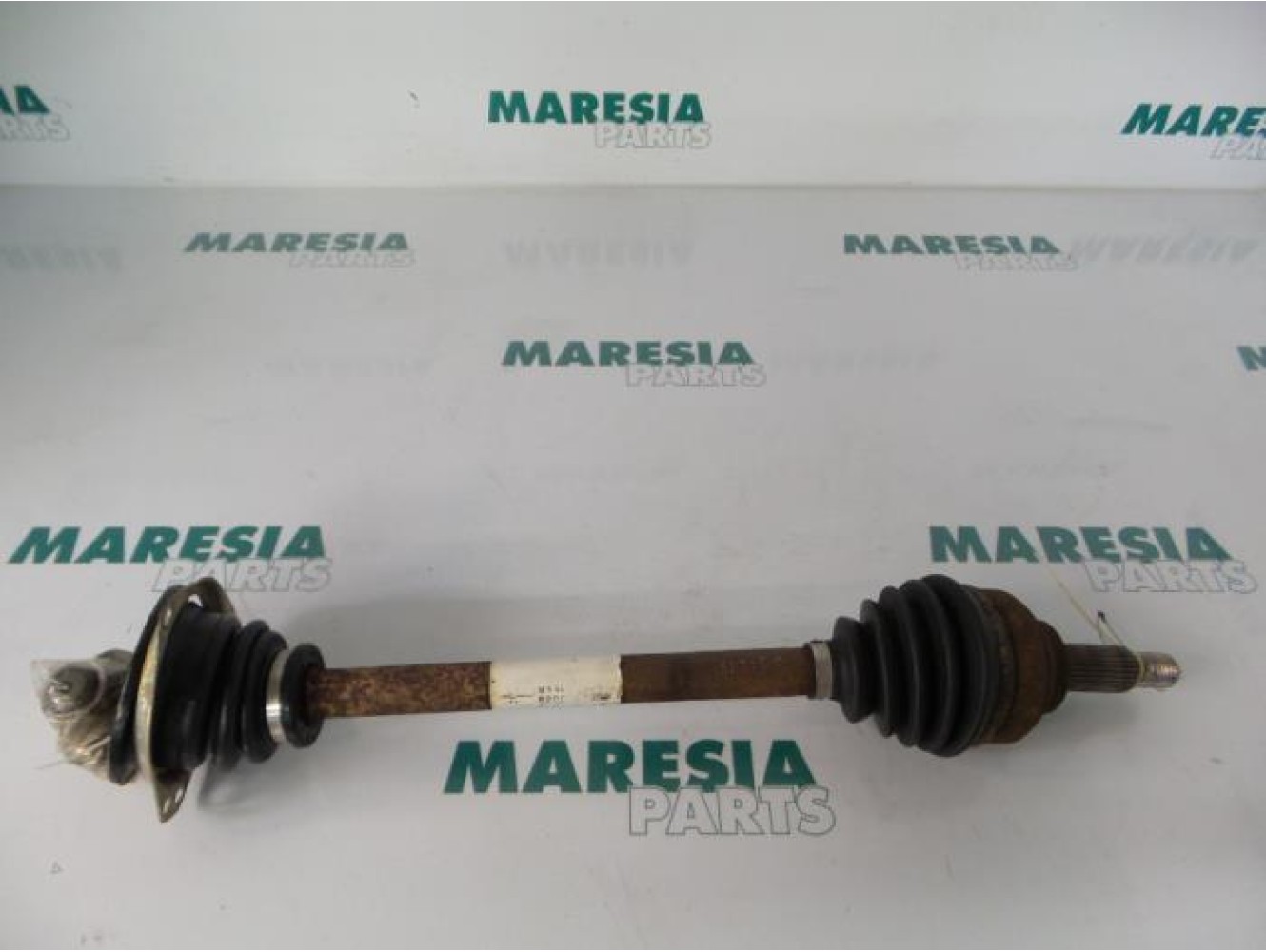 Renault - Trafic - Aandrijfas links-voor