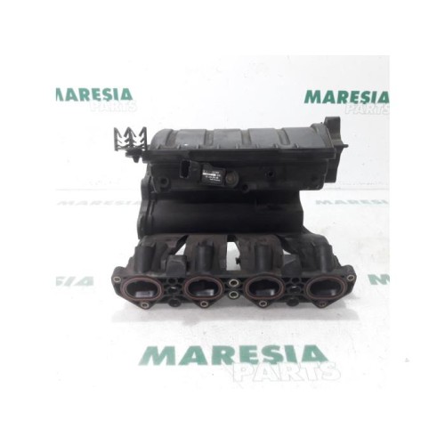 Peugeot - 206 - Intake manifold