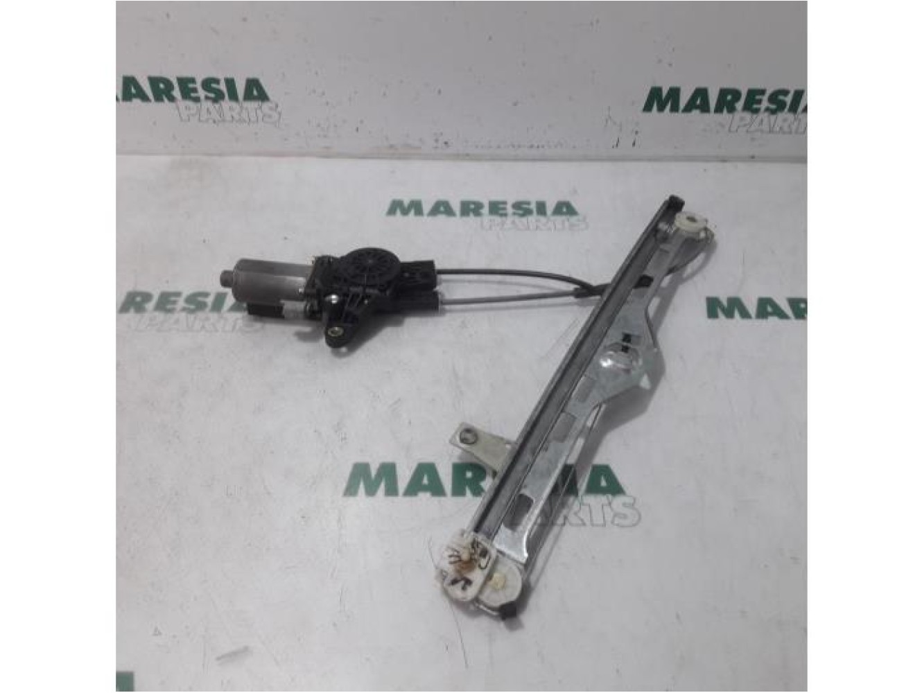 Peugeot - 306 - Window mechanism 4-door, front right