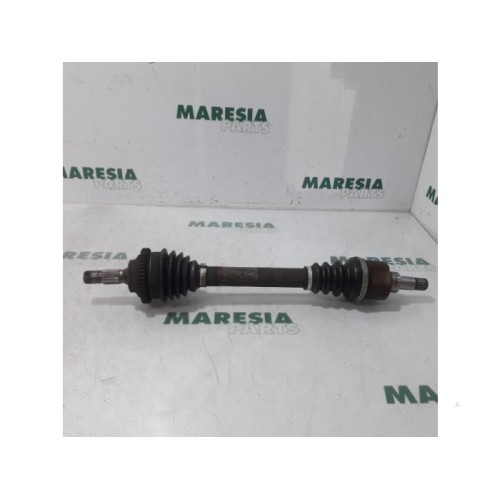 Peugeot - 206 - Front drive shaft, left