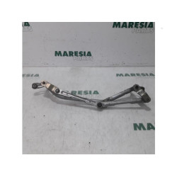 Peugeot - 207 - Wiper mechanism