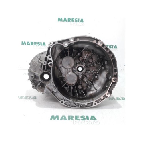 Renault - Espace - Gearbox casing