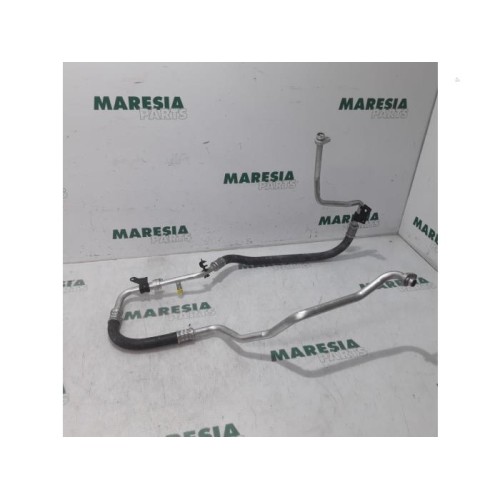 Renault - Megane - Air conditioning line