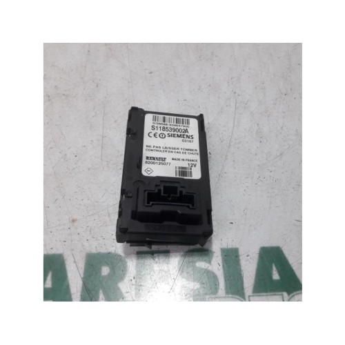 Renault - Megane Scenic - Card reader (lock)