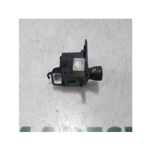 Renault - Megane Scenic - Cruise control switch