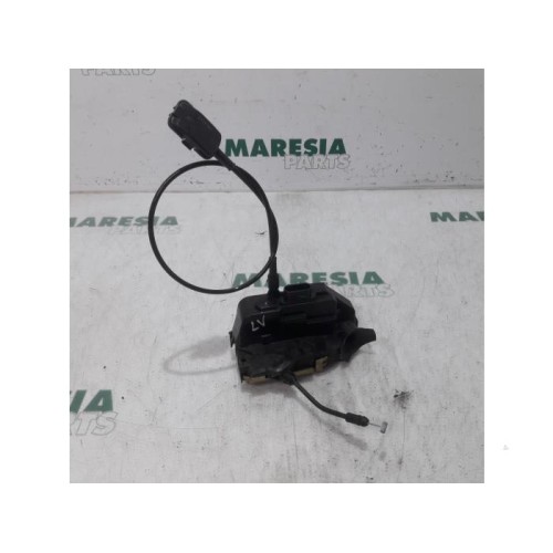 Renault - Megane Scenic - Door lock mechanism 4-door, front left
