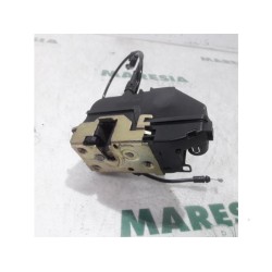 Renault - Megane Scenic - Front door lock mechanism 4-door, right