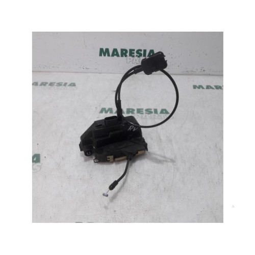 Renault - Megane Scenic - Front door lock mechanism 4-door, right