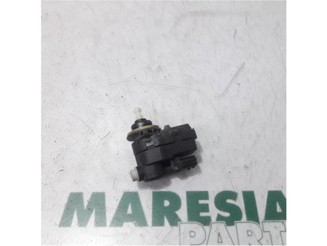 Renault - Kangoo - Headlight motor