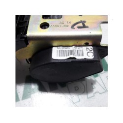 Renault - Megane Scenic - Rear seatbelt, centre