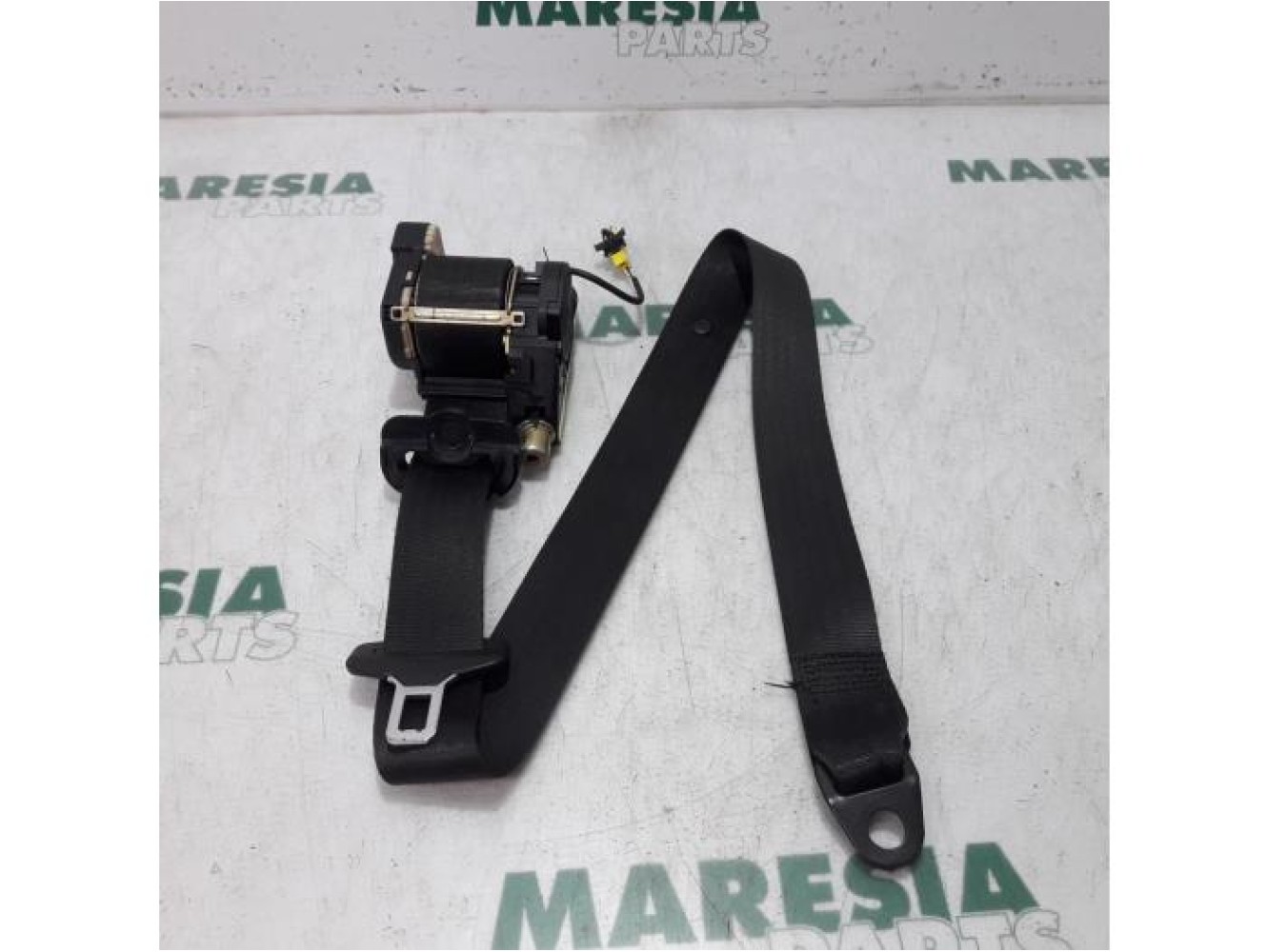 Fiat - Stilo - Front seatbelt, right